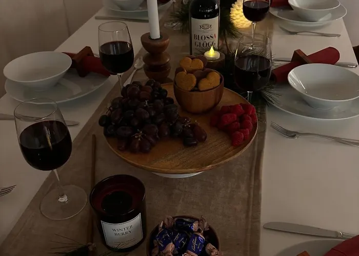 Wolf Street Gem, Free Parking N Nearby Bus Stop 公寓